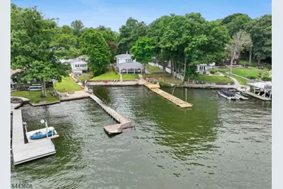 19 Lakeland Dr, Hopatcong, NJ 07843 - Photo 39