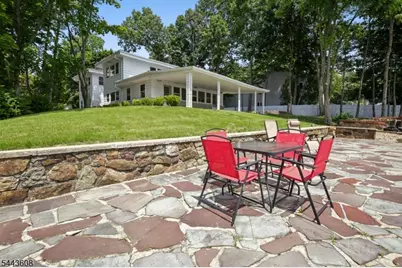 19 Lakeland Dr, Hopatcong, NJ 07843 - Photo 39