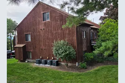 1 Sugar Loaf Ct Unit #8, Vernon, NJ 07462 - Photo 3