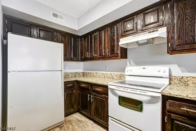 29 Encampment Drive, Bedminster Township, NJ 07921 - Photo 13