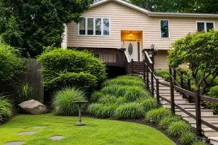 72 W Lake Shore Dr, Rockaway Township, NJ 07866 - Photo 3