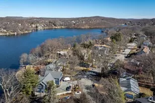 72 W Lake Shore Dr, Rockaway Township, NJ 07866 - Photo 39