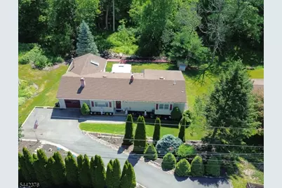 54 Navajo Trl, West Milford, NJ 07480 - Photo 37
