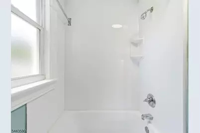 62 Forest Hill Rd #2E, West Orange Township, NJ 07052 - Photo 15