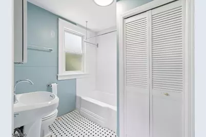 62 Forest Hill Rd #2E, West Orange Township, NJ 07052 - Photo 13
