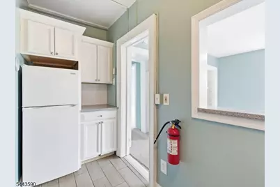 62 Forest Hill Rd #2E, West Orange Township, NJ 07052 - Photo 9
