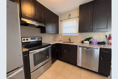 322 Richard Mine Rd #J4, Rockaway Township, NJ 07885 - Photo 3