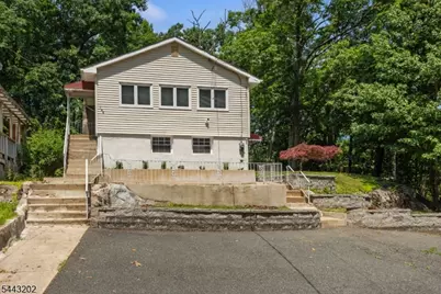 744 Brooklyn Mountain Rd, Hopatcong, NJ 07843 - Photo 13