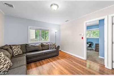 744 Brooklyn Mountain Rd, Hopatcong, NJ 07843 - Photo 5
