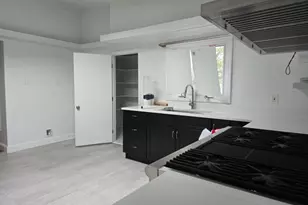 49 Mountain View St, West Orange Township, NJ 07052 - Photo 11