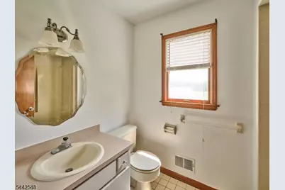 815 Clawson Ave, Hillsborough Township, NJ 08844 - Photo 21