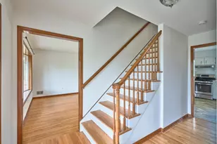 815 Clawson Ave, Hillsborough Township, NJ 08844 - Photo 13