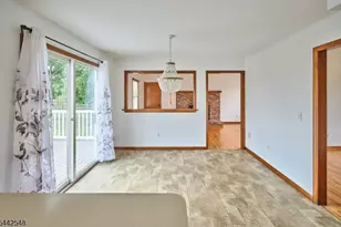 815 Clawson Ave, Hillsborough Township, NJ 08844 - Photo 9