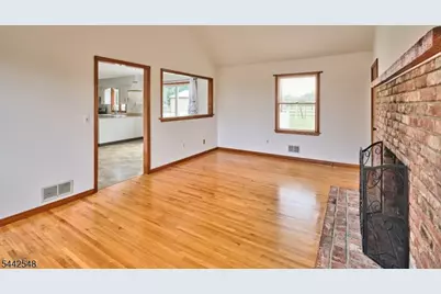 815 Clawson Ave, Hillsborough Township, NJ 08844 - Photo 7