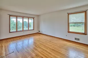 815 Clawson Ave, Hillsborough Township, NJ 08844 - Photo 15