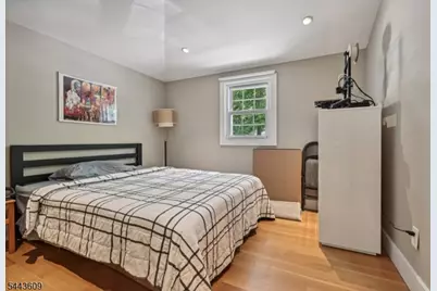 63 E Cedar St, Livingston, NJ 07039 - Photo 27