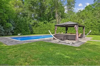 63 E Cedar St, Livingston, NJ 07039 - Photo 31
