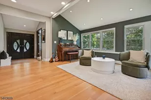 63 E Cedar St, Livingston, NJ 07039 - Photo 3