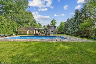 63 E Cedar St, Livingston, NJ 07039 - Photo 33