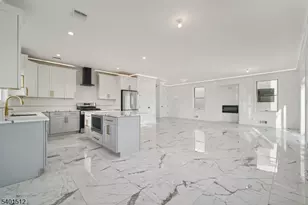19 Mountain Ave, Mahwah, NJ 07430 - Photo 5
