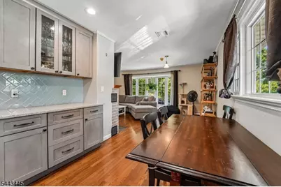 22 Arlington Ave, Mount Arlington, NJ 07856 - Photo 9