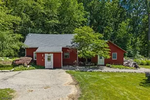 91 Academy St, Califon, NJ 07830 - Photo 27