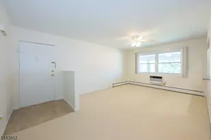 47 Hinchman Ave, Wayne, NJ 07470 - Photo 19