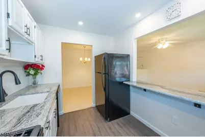 47 Hinchman Ave #2A, Wayne, NJ 07470 - Photo 13