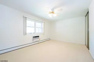 47 Hinchman Ave, Wayne, NJ 07470 - Photo 9