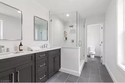 21 Woodruff Ct, New Providence, NJ 07974 - Photo 7
