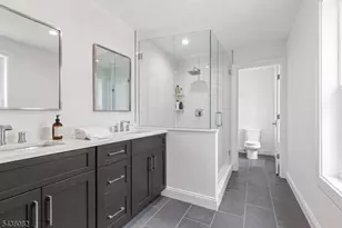 21 Woodruff Ct, New Providence, NJ 07974 - Photo 7