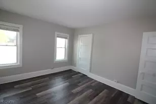 16 Main St, Flemington, NJ 08822 - Photo 25