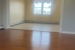 18 Rosengren Ave, Totowa, NJ 07512 - Photo 17
