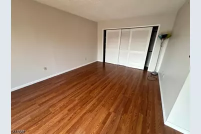 17 Westgate Dr, Edison, NJ 08820 - Photo 13