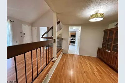 17 Westgate Dr, Edison, NJ 08820 - Photo 3