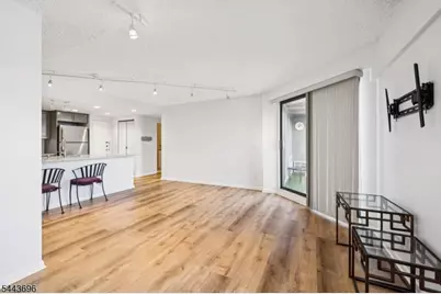 55 Clinton Pl #510, Hackensack, NJ 07601 - Photo 5