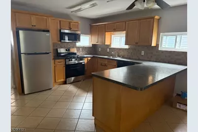 15 Diamond Dr, Jefferson Township, NJ 07849 - Photo 3