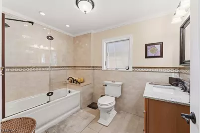 744 Wyoming Ave, Elizabeth, NJ 07208 - Photo 23