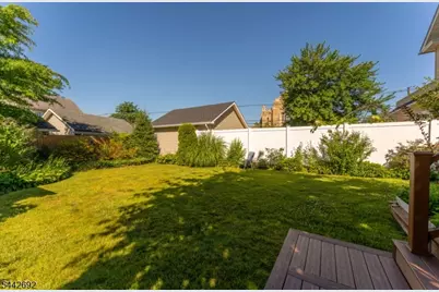 744 Wyoming Ave, Elizabeth, NJ 07208 - Photo 35