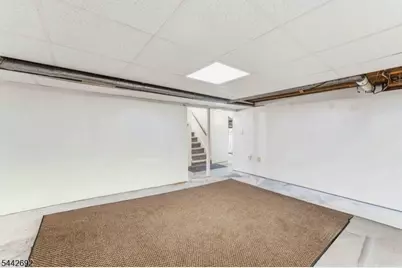 744 Wyoming Ave, Elizabeth, NJ 07208 - Photo 25