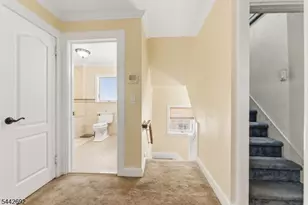 744 Wyoming Ave, Elizabeth, NJ 07208 - Photo 15