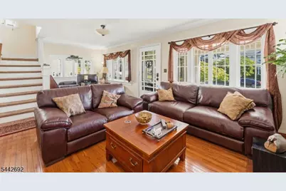 744 Wyoming Ave, Elizabeth, NJ 07208 - Photo 9