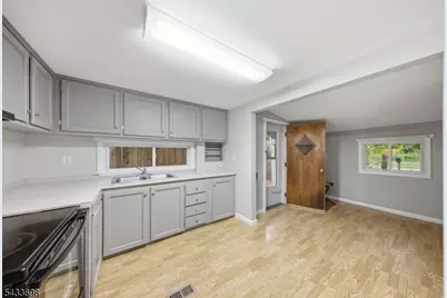 117 Silver Lake Rd, Frelinghuysen Township, NJ 07825 - Photo 37