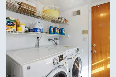 81 Hastings Ave, Nutley, NJ 07110 - Photo 15