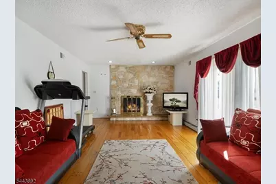 81 Hastings Ave, Nutley, NJ 07110 - Photo 13