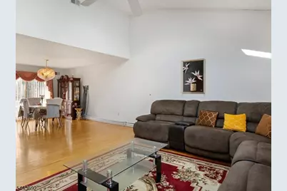 81 Hastings Ave, Nutley, NJ 07110 - Photo 7