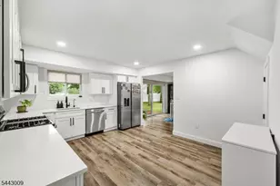 23 Pittsburgh Ave, Piscataway Township, NJ 08854 - Photo 17