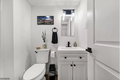23 Pittsburgh Ave, Piscataway Township, NJ 08854 - Photo 23