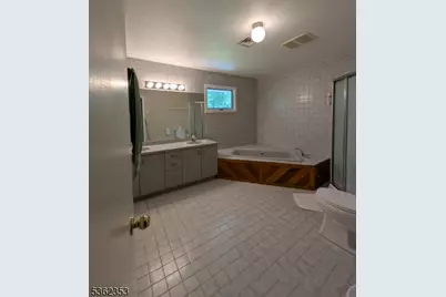 76 Stryker Ct, Bridgewater, NJ 08807 - Photo 7