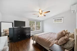 25 2nd Ave, Roseland, NJ 07068 - Photo 17